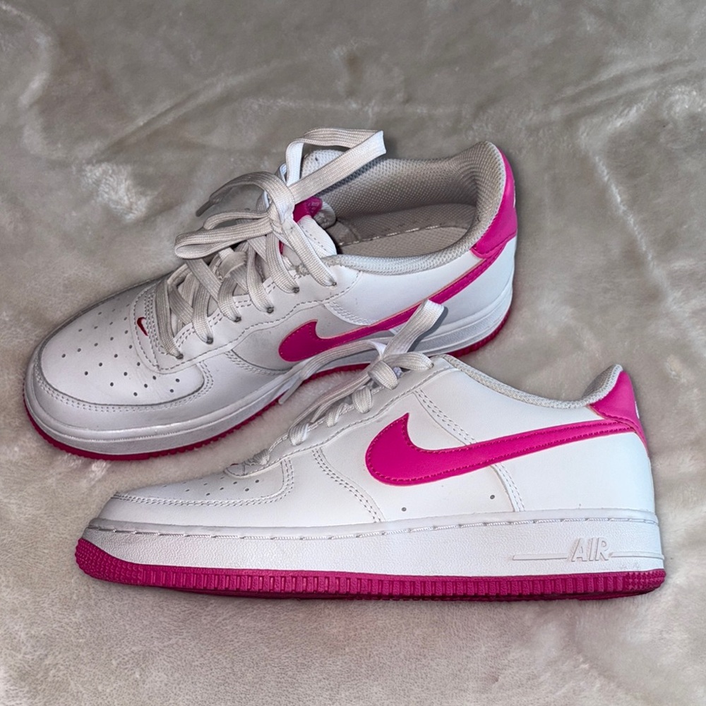 Nike Air Force 1 Sneakers